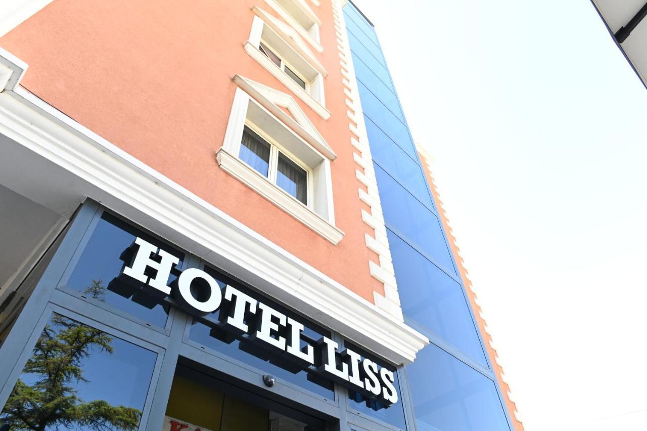 Hotel Liss Lezha Kültér fotó